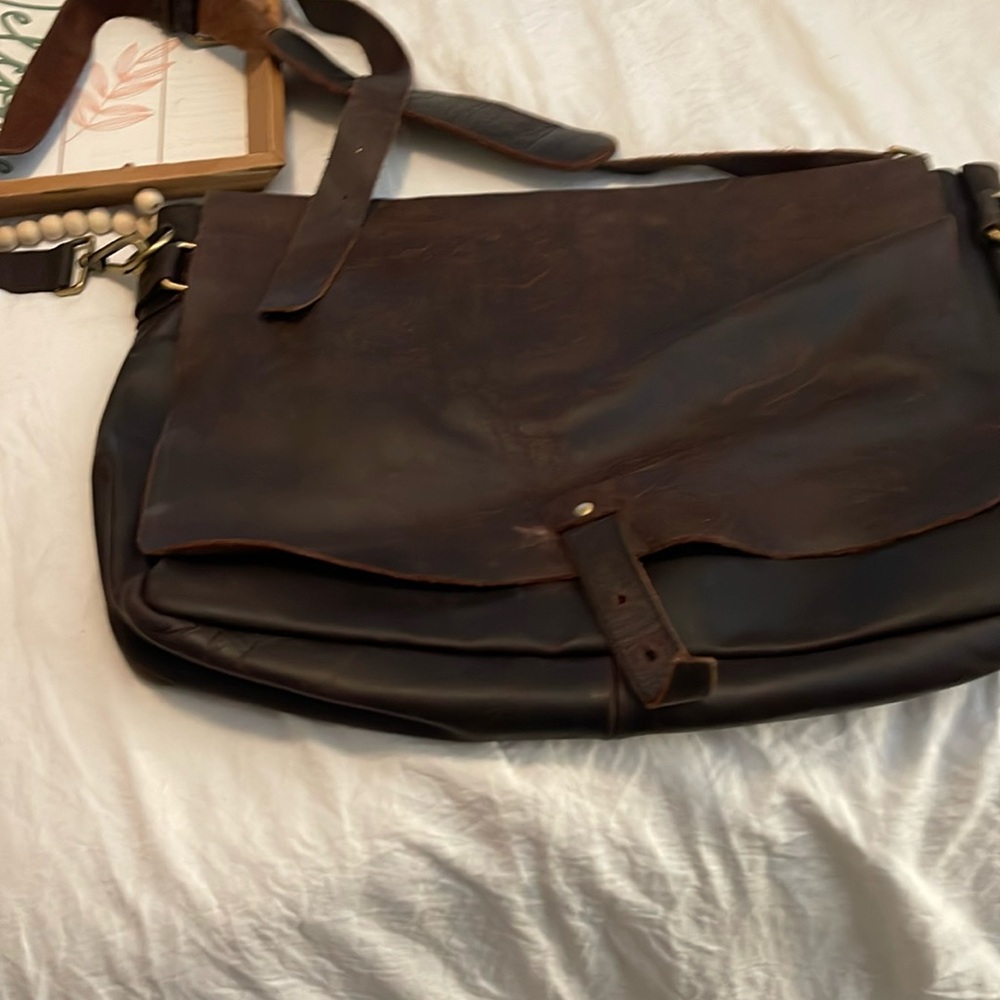 Messenger bag